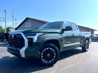 Used 2022 Toyota Tundra Limited image 1