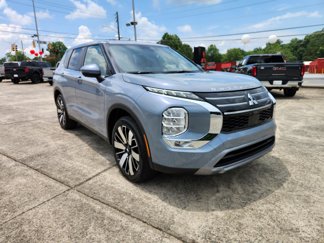 New 2025 Mitsubishi Outlander SE image 1