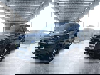 New 2025 Nissan Pathfinder SL image 1