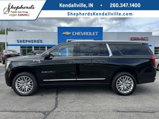 Used 2025 GMC Yukon XL Denali w/ Sun & Power Step Package image 1