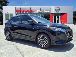 Certified 2023 Nissan Kicks SV image 1