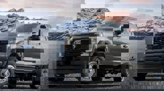 New 2025 Ford F550 4x4 Crew Cab Super Duty image 1