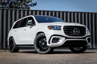 New 2025 Mercedes-Benz GLS 580 4MATIC image 1