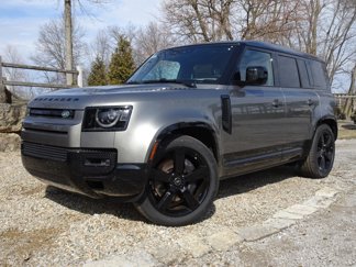 New 2025 Land Rover Defender 110 X-Dynamic SE image 1