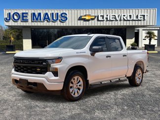 Used 2024 Chevrolet Silverado 1500 Custom image 1