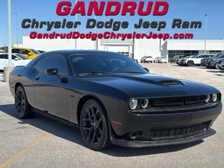 Used 2023 Dodge Challenger R/T w/ Blacktop Package image 1