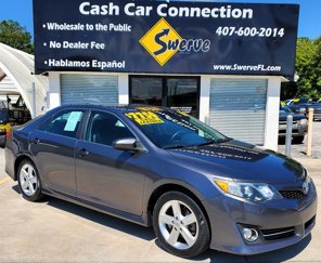 Used 2014 Toyota Camry SE image 1