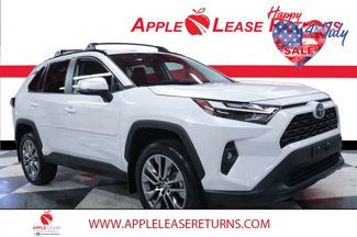 Used 2023 Toyota RAV4 XLE Premium image 1
