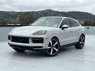 Used 2025 Porsche Cayenne Coupe image 1