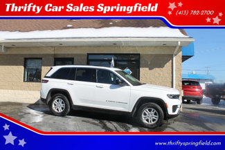 Used 2023 Jeep Grand Cherokee Laredo w/ Luxury Tech Group I image 1