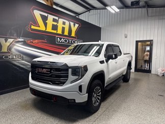 Used 2022 GMC Sierra 1500 AT4 image 1