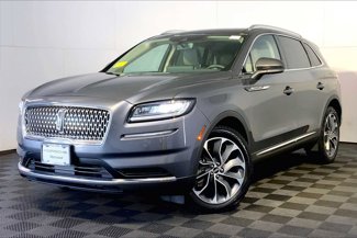 Used 2022 Lincoln Nautilus Reserve image 1