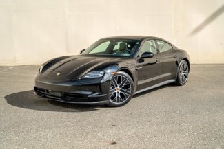 New 2025 Porsche Taycan image 1
