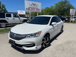 Used 2017 Honda Accord LX image 1