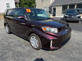 Used 2013 Scion xB image 1