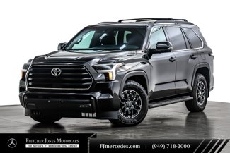 Used 2025 Toyota Sequoia SR5 image 1