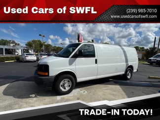 Used 2017 Chevrolet Express 3500 Extended image 1