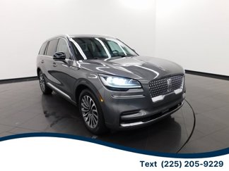 Used 2023 Lincoln Aviator Reserve image 1