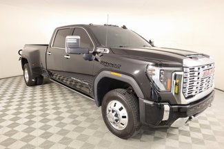Used 2025 GMC Sierra 3500 Denali w/ Denali Reserve Package image 1