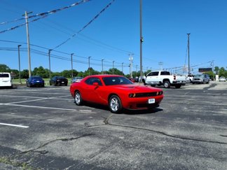 Used 2023 Dodge Challenger SXT image 1