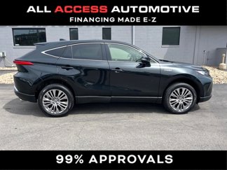 Used 2021 Toyota Venza Limited w/ Carpet Mat Package (TMS) image 1