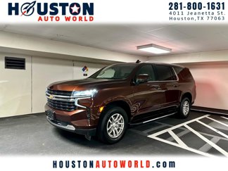 Used 2022 Chevrolet Suburban LT image 1
