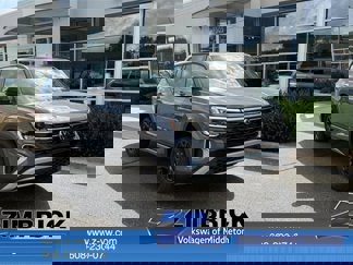 New 2026 Volkswagen Atlas Peak Edition image 1