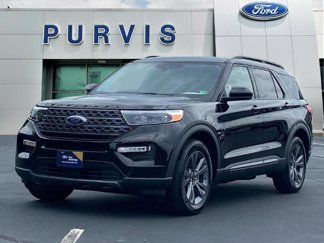 Certified 2024 Ford Explorer XLT w/ Equipment Group 202A image 1