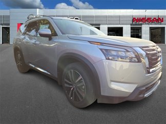 New 2025 Nissan Pathfinder Platinum image 1