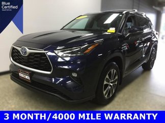 Used 2022 Toyota Highlander XLE image 1