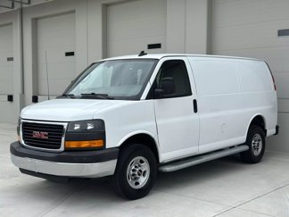 Used 2022 GMC Savana 2500 w/ Driver Convenience Package image 1