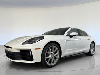 Used 2025 Porsche Panamera 4 image 1