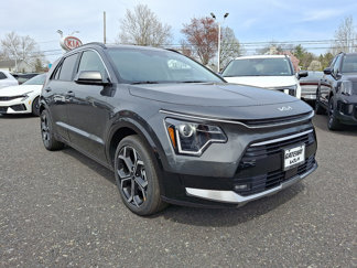 New 2025 Kia Niro EX Touring image 1