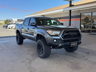 Used 2017 Toyota Tacoma SR image 1