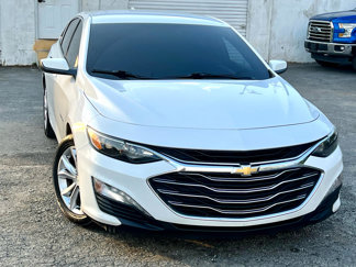 Used 2020 Chevrolet Malibu LT image 1