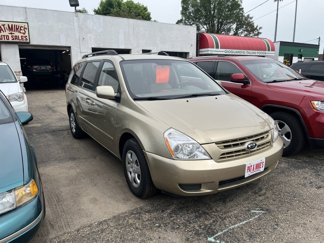 Used 2008 Kia Sedona LX image 1