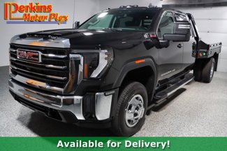 Used 2024 GMC Sierra 3500 SLE image 1