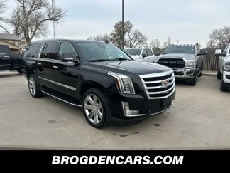 Used 2020 Cadillac Escalade ESV Premium Luxury image 1