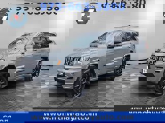 Used 2022 Jeep Grand Cherokee Laredo X image 1