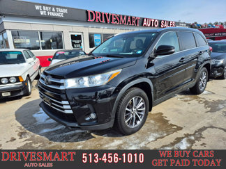 Used 2019 Toyota Highlander XLE image 1