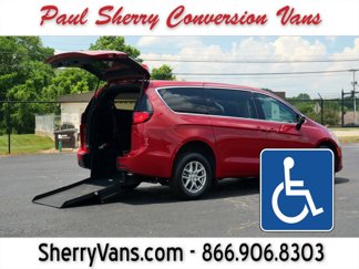 New 2025 Chrysler Voyager LX image 1