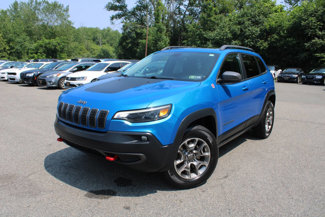 Used 2020 Jeep Cherokee Trailhawk image 1