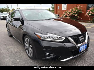 Used 2023 Nissan Maxima Platinum image 1