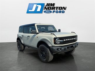 New 2025 Ford Bronco Badlands video 1