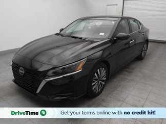 Used 2024 Nissan Altima 2.5 SV w/ SV Premium Package image 1
