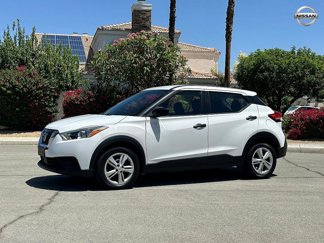 Used 2020 Nissan Kicks S image 1