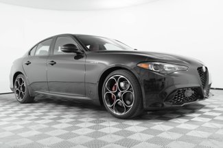 New 2025 Alfa Romeo Giulia image 1