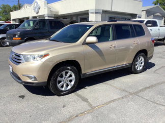 Used 2012 Toyota Highlander SE image 1