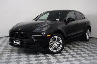 Used 2025 Porsche Macan image 1