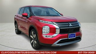 New 2025 Mitsubishi Outlander SE image 1
